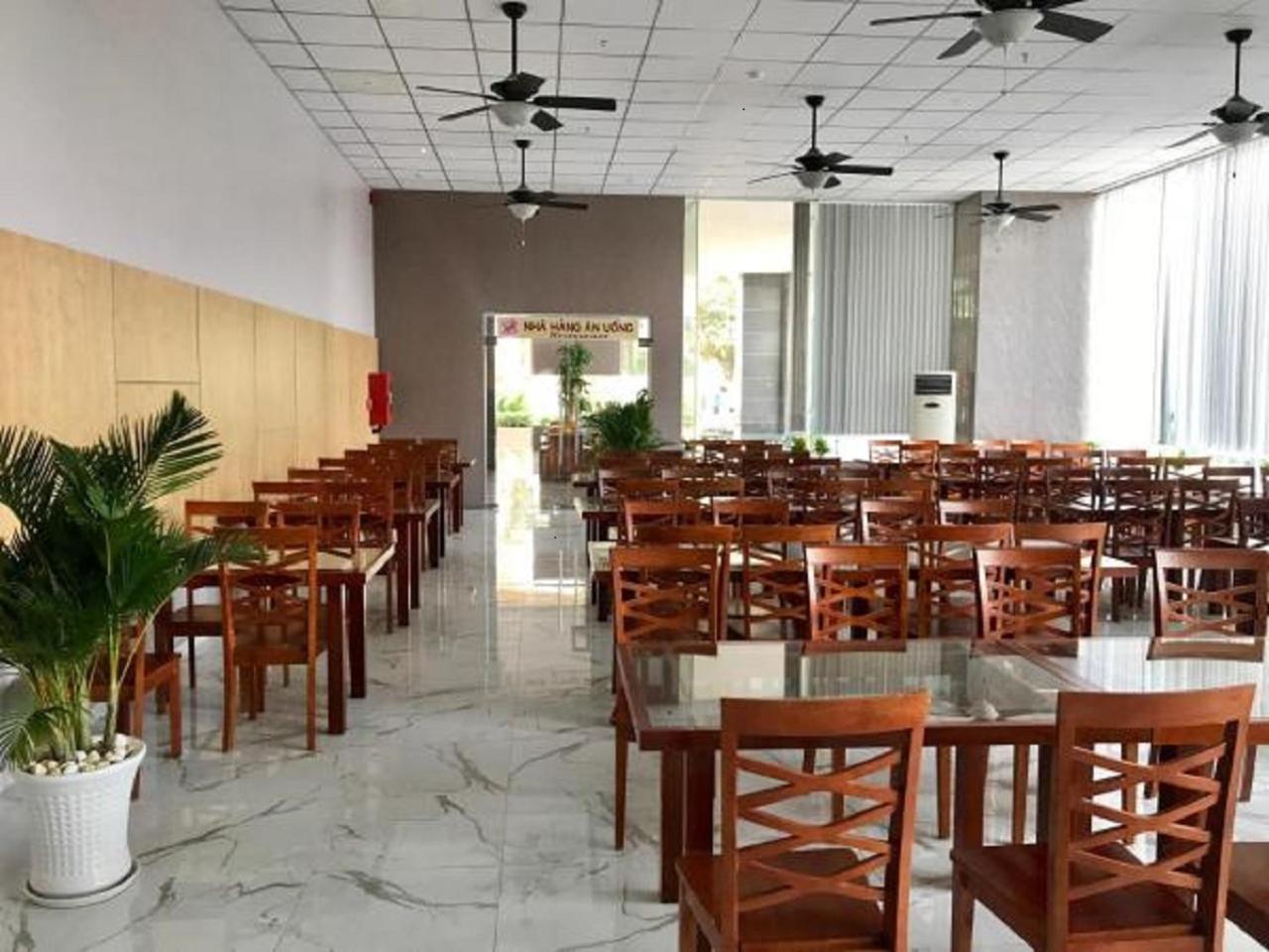 Premium Beach Condotel 4 Вунгтау Экстерьер фото